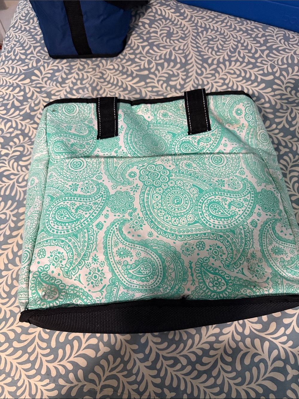 Scout Mint Paisley Pocket Organizer Tote - Picture 6 of 8